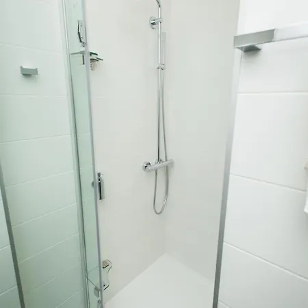 біля оперного театру Apartamento *