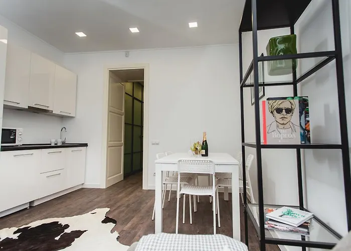 Apartment біля оперного театру